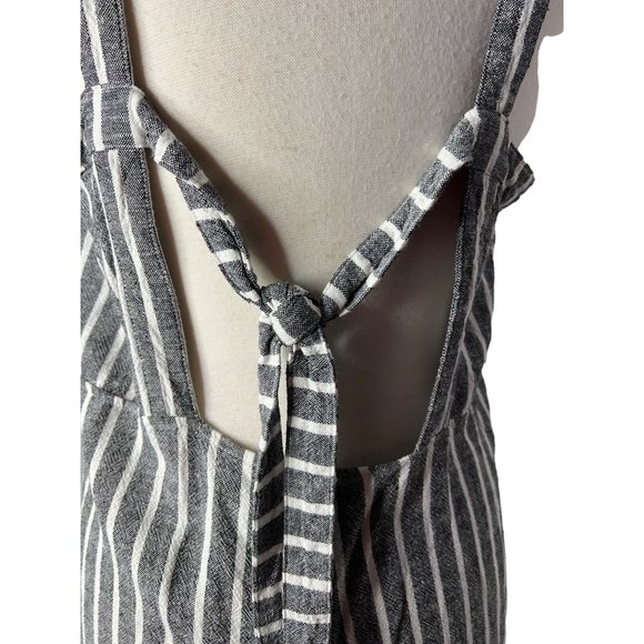 Abound Romper Shorts Women's Large Gray White Stripes Straps Open Back Pockets T - Picture 10 of 14